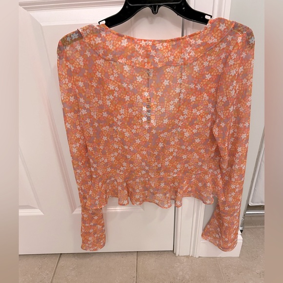 Steve Madden Floral Blouse - Picture 6 of 11